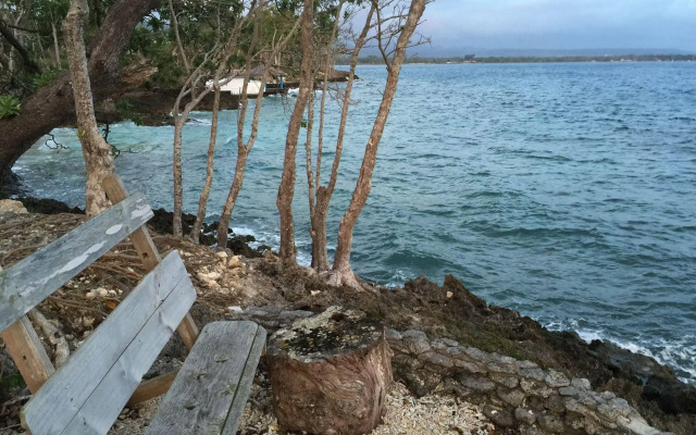 Vila Del Mare Beachfront Resort
