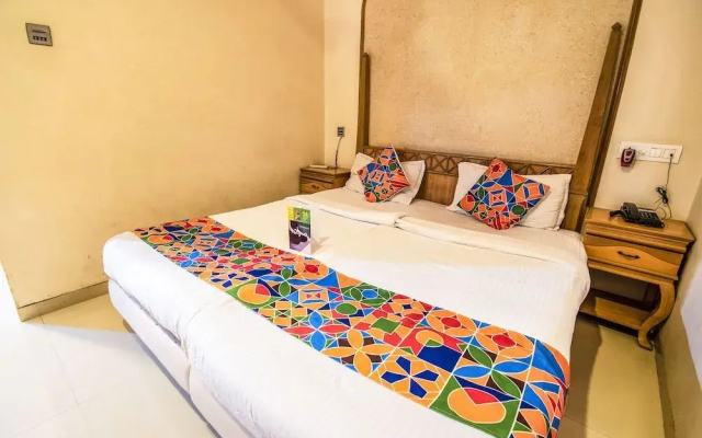 FabHotel Rajwada Baner