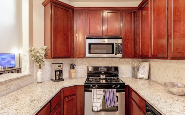 Upstay-2-Home Complex for 18ppl