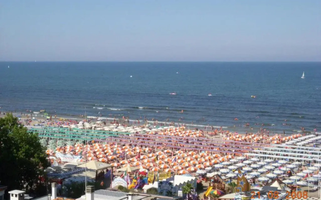Hotel Villa Linda - Family Hotel - Nuova Costruzione Antisismica