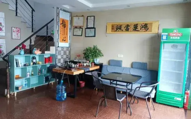 Shengsi medlar culvert  pavilion home stay facility