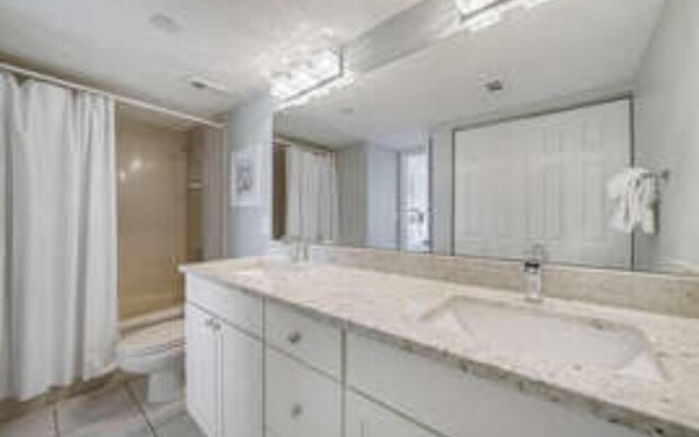 Emerald Towers 605 by Five Star Properties