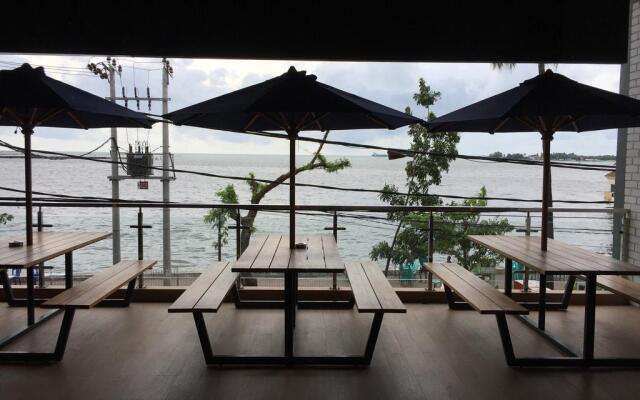 Expressia Hotel Makassar