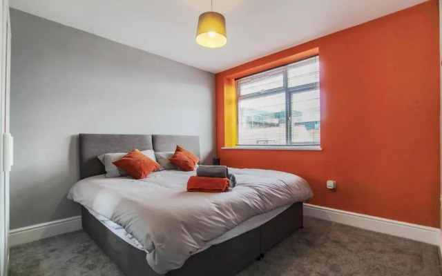 City Centre Modern Apartment