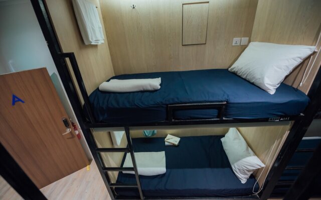 Bluewaters Pods At Bugis - Hostel