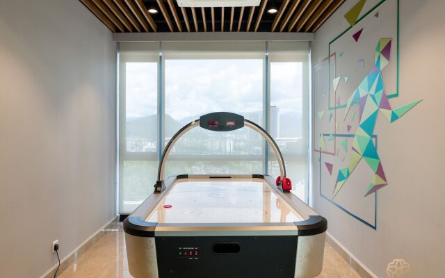 Datum Jelatek Sky Residence KLCC, Five Senses