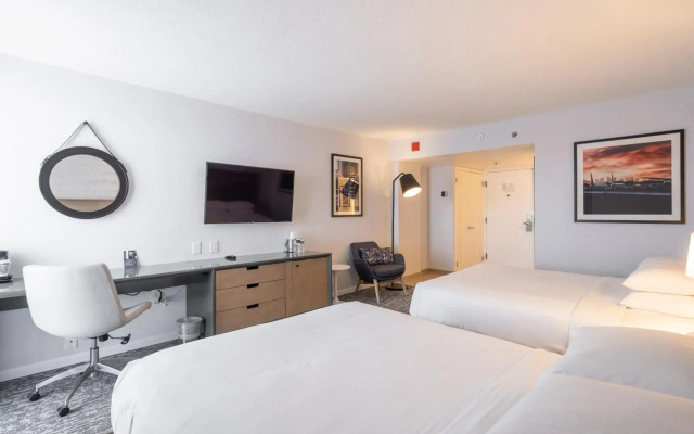 Doubletree By Hilton New York Jfk Airport Hotel