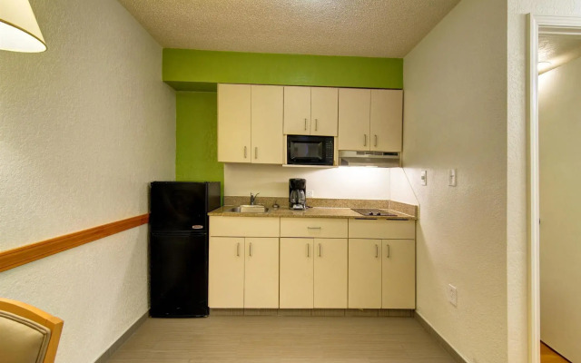 Motel 6 Destin, FL