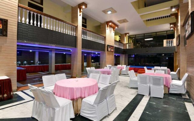 Dynasty Resort