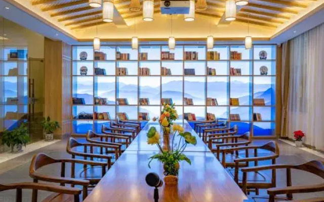 Zhongnan Resort · Tea Garden Village Hotel