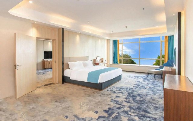 Luoding Star Hotel