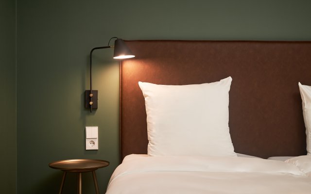 Corendon Amsterdam Schiphol Airport, a Tribute Portfolio Hotel