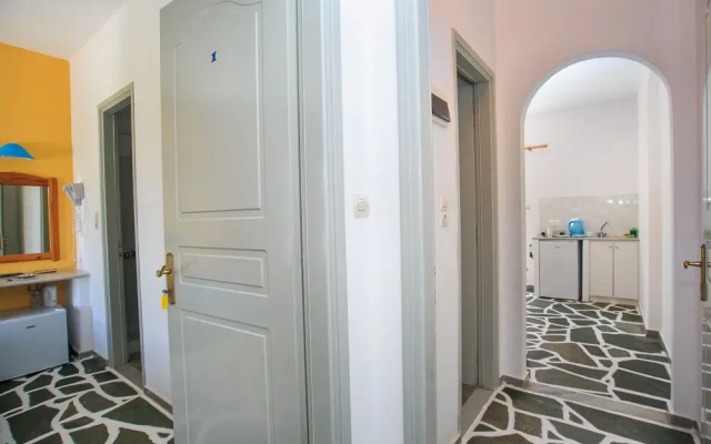 Ampeli Apartments