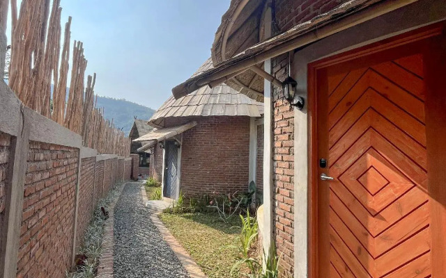Driam Riverside Resort