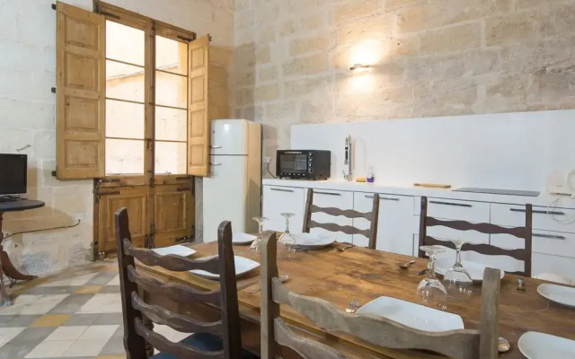 Valletta Bishop Apartment
