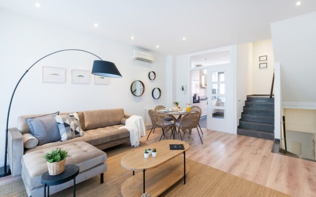 Petit Luxe Tobella