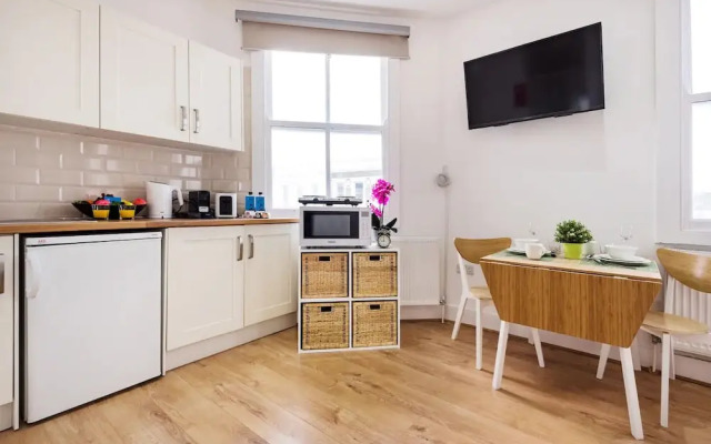 The Armadale Road Residence II - Asl2