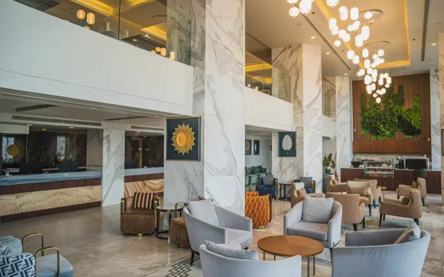 Ramada by Wyndham Cox's Bazar Kolatoli Beach