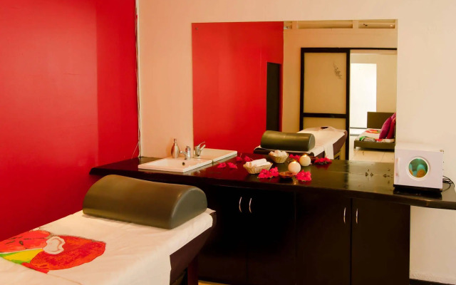 Nakelo Treasure Island Resort & Spa