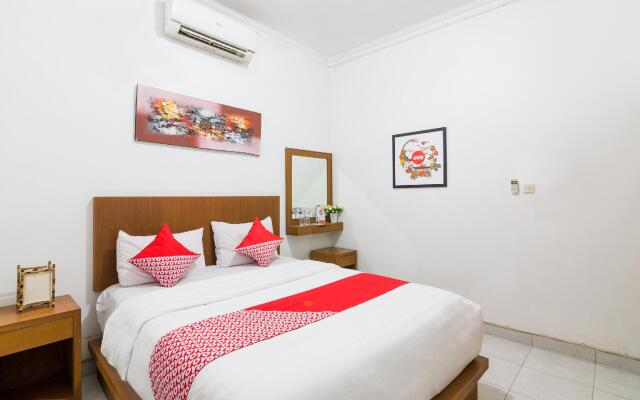 OYO 1242 Penginapan Rb Syariah