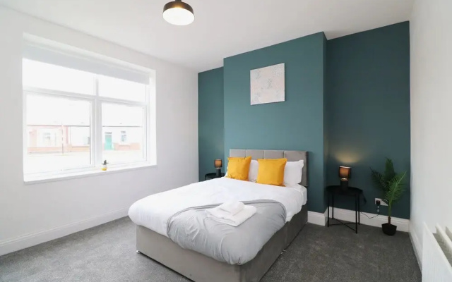 Modern 2-bed Apt, Sunderland, City by the sea