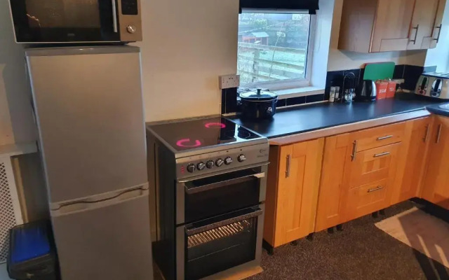 Sherwood Studio Annexe 1 Bedroom Entire Property