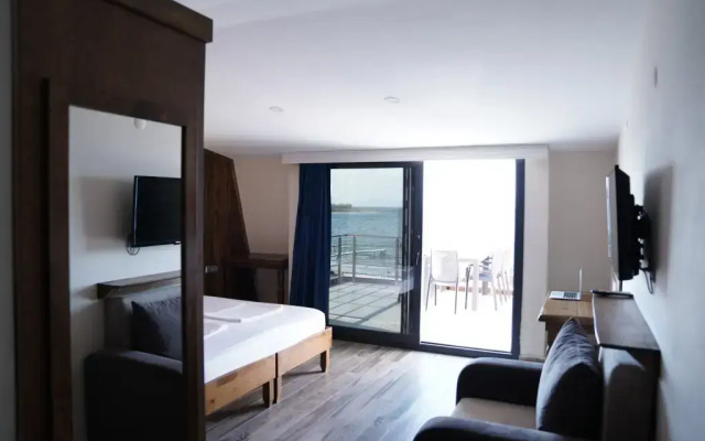 Astroia Otel