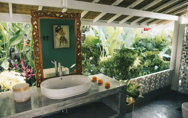 White Tortoise Eco Villa's