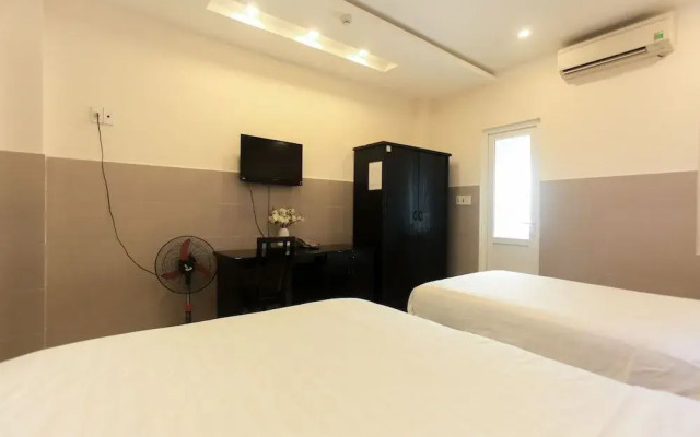 OYO 1072 Dragon Hotel