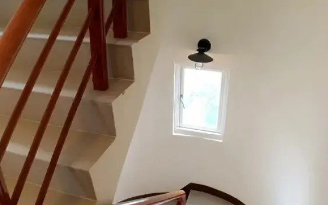 Honey B Trip B&B