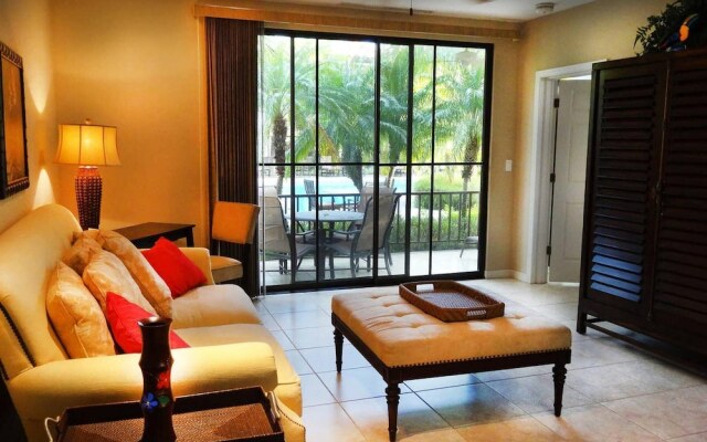 Pacifico L103 - 2bedroom Upscale Ground Floors Unit