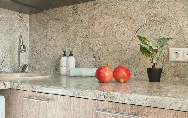 Апартаменты на улице Коммунаров 225