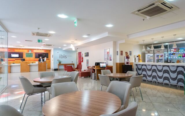 ibis Copacabana Posto 2 Hotel