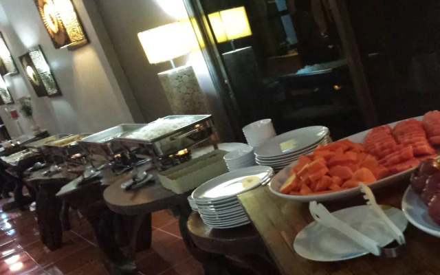 The Ricefields Hotel