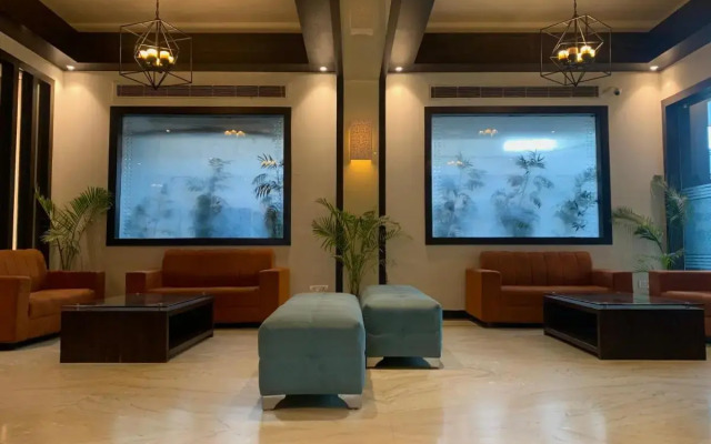 Royale Sarovar Portico Agra