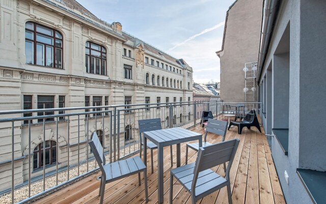 HeyMi Apartments Mondschein