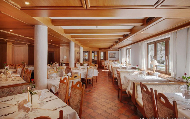 Hotel Auren