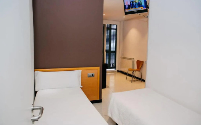 Hostal Apolo