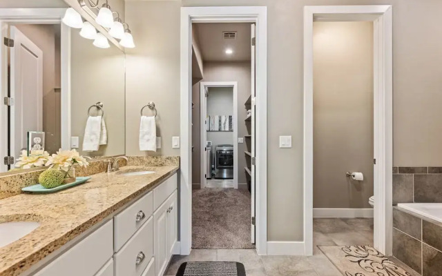 Zion's Edge 4 Bedroom Townhouse