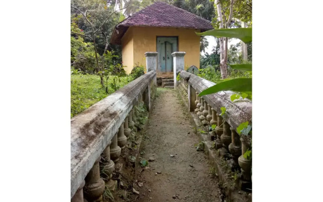 Captain's Bungalow
