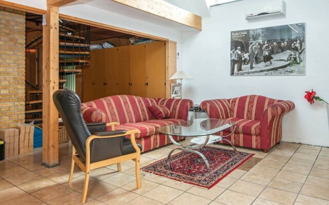 Cozy Holiday Home in Ebeltoft With Private Whirlpool