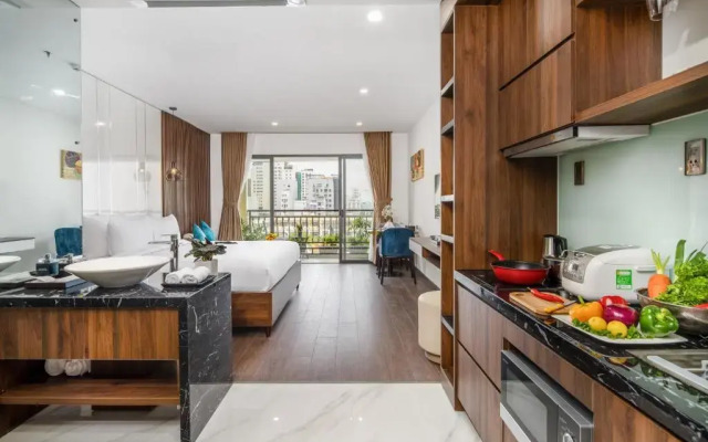 Sharon Apartment and Spa