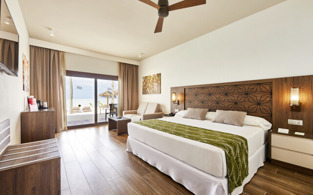 RIU Atoll All inclusive Hotel
