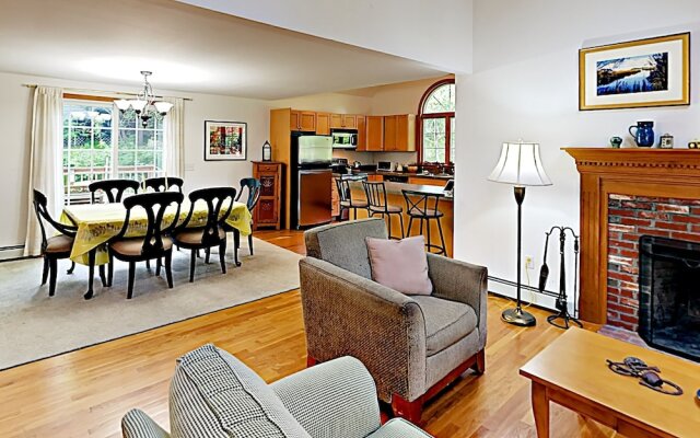 Woodsy Cape Cod Home by RedAwning