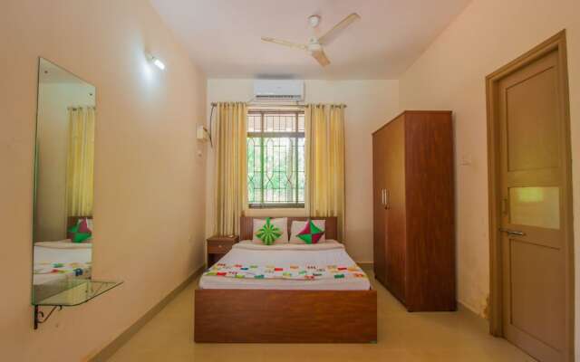 OYO 13794 Home Cozy Studio Utorda Beach
