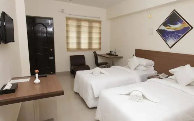 Aakash Inn Tiruvannamalai