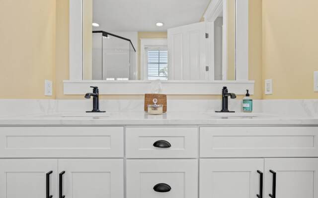 1321 Ravens Run East - Ravens Run