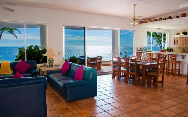 Villa Fiesta