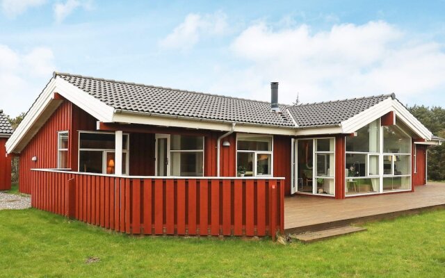 5 Star Holiday Home in Løkken