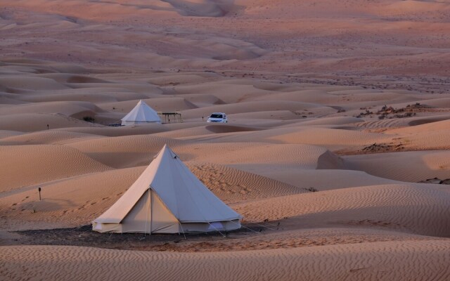 Starwatching private camp - Oman Desert Private Camp